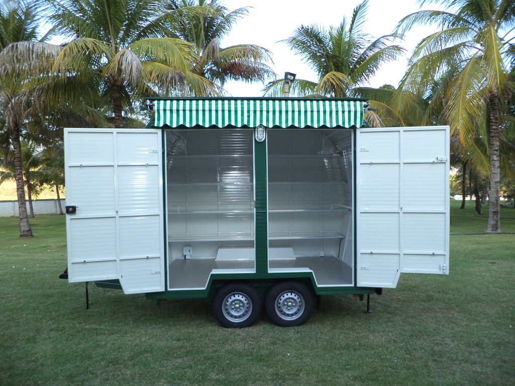 Trailer Loja Country Carretas Russo